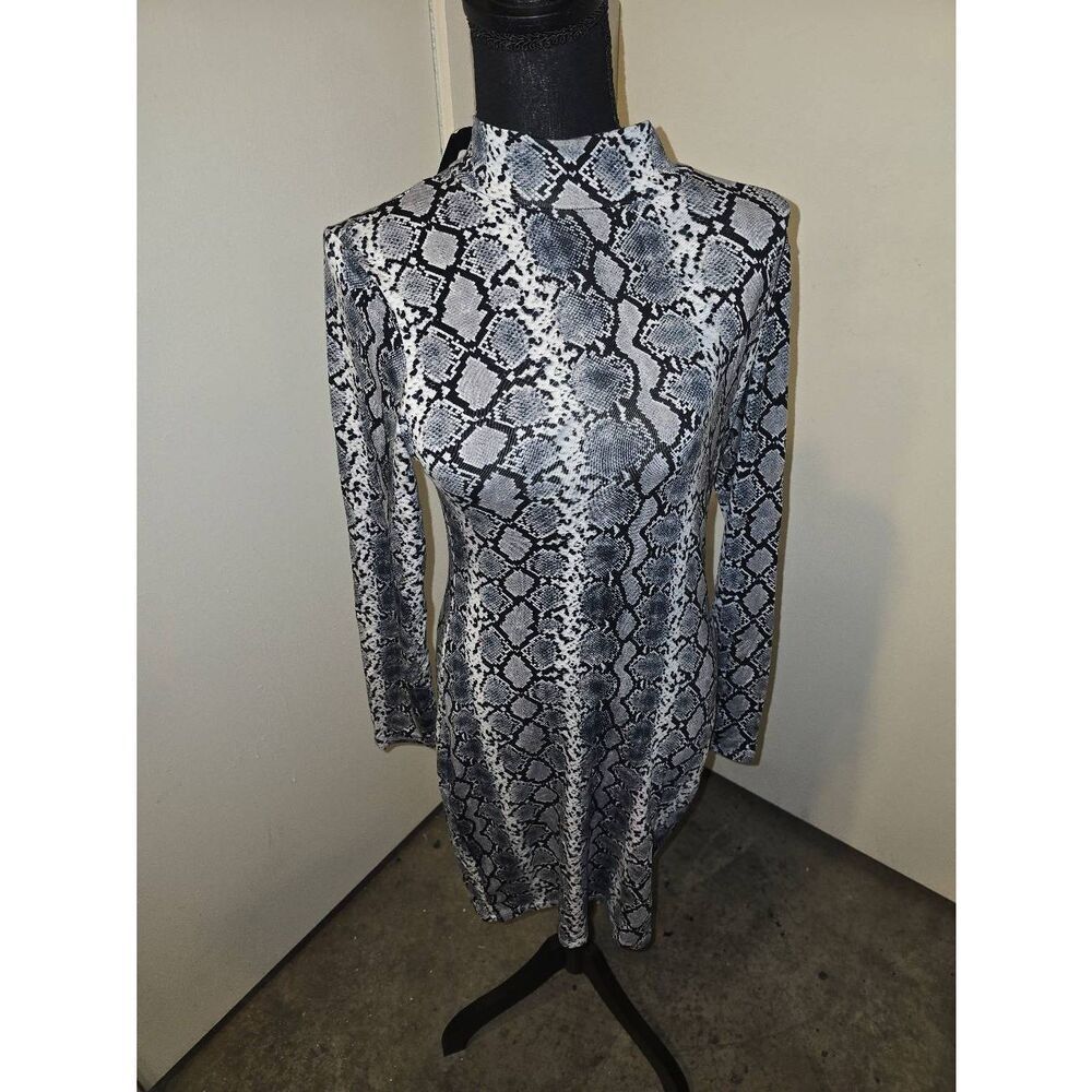 Fashion Nova 🐍 Snake Print Dress